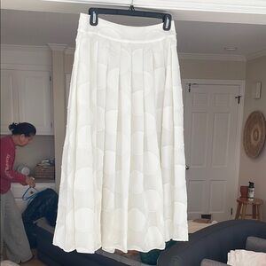 Alice + Olivia White Maxi A-Line Pleated Skirt